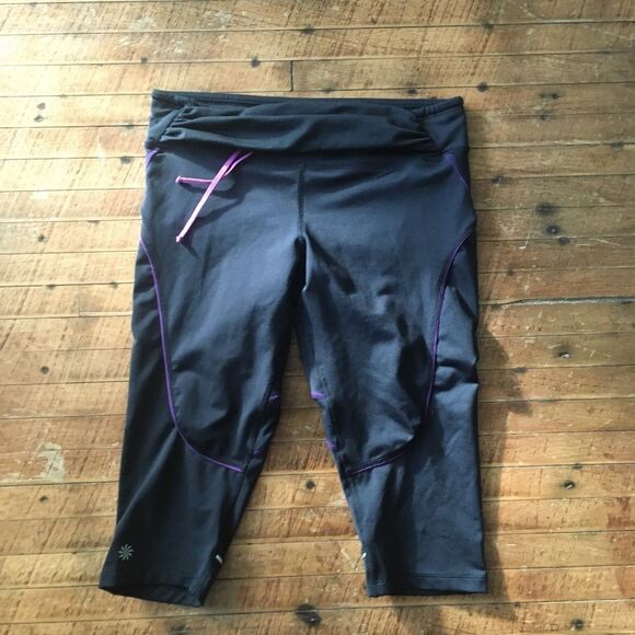 Athleta MP Capri athletic leggings - Picture 1 of 3